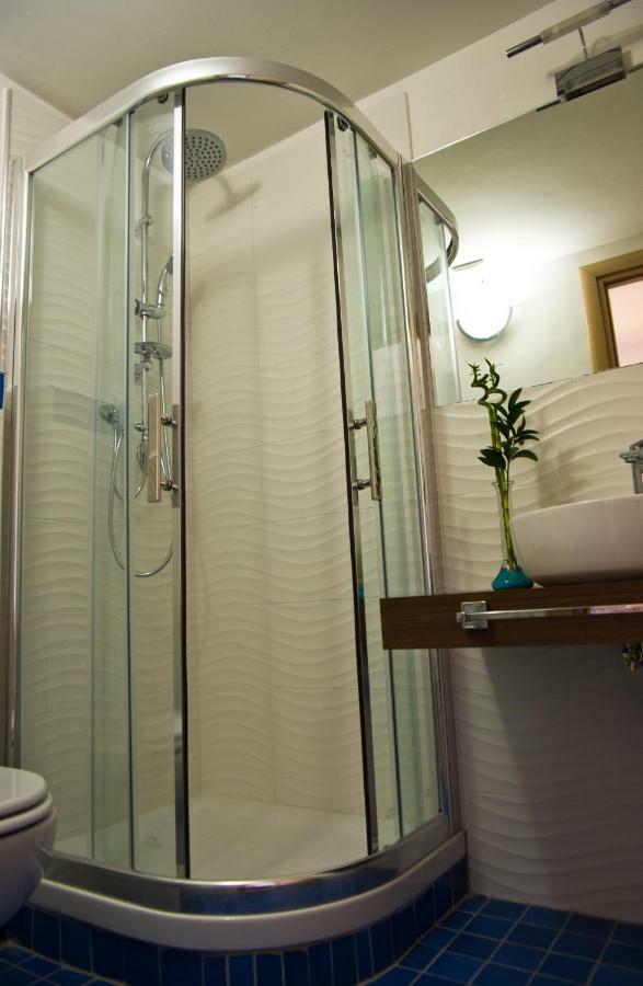 Terrazza Marconi Apartman Salerno Kültér fotó